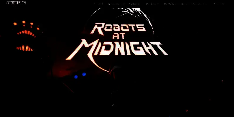 《午夜机器人》官方网站页面图片