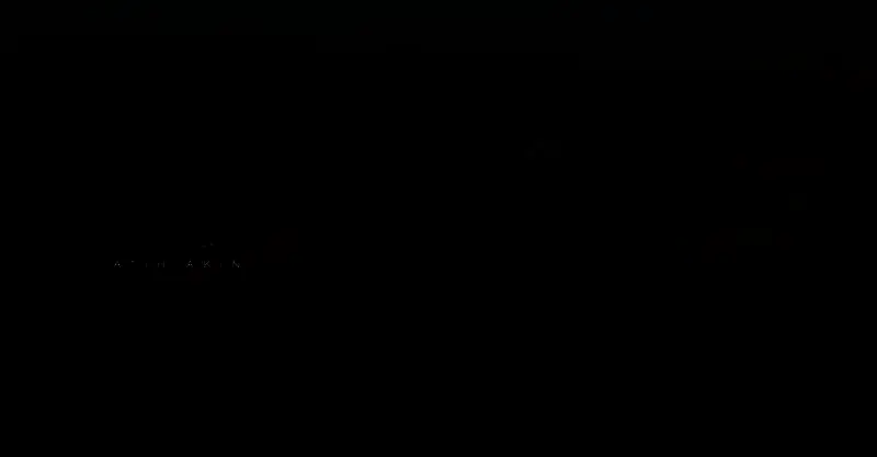 主角使用重型装备对抗敌人，场景细节丰富，渲染效果出色