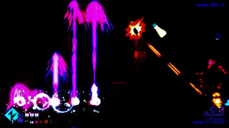 武器与配件展示界面，多种组合选项令人眼花缭乱