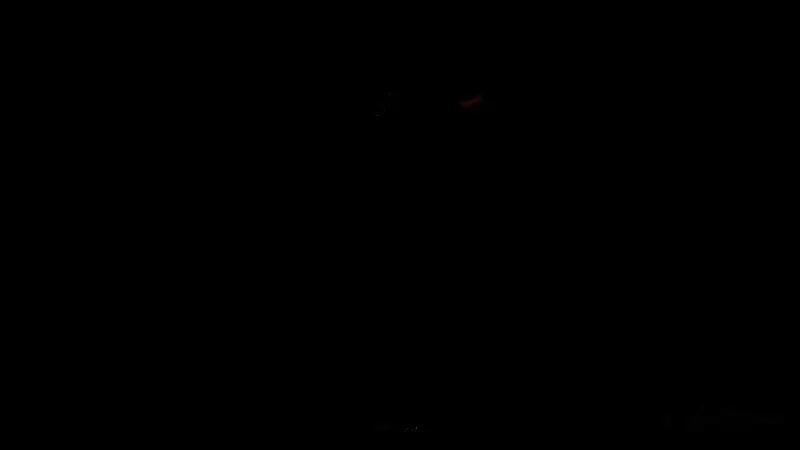 正在制作中的物品特写，显示进度条状态