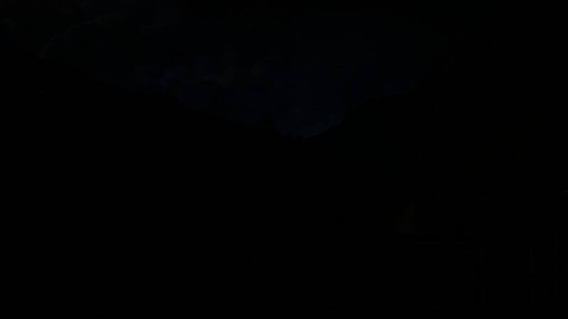 狙击手视角下的远程射击场景