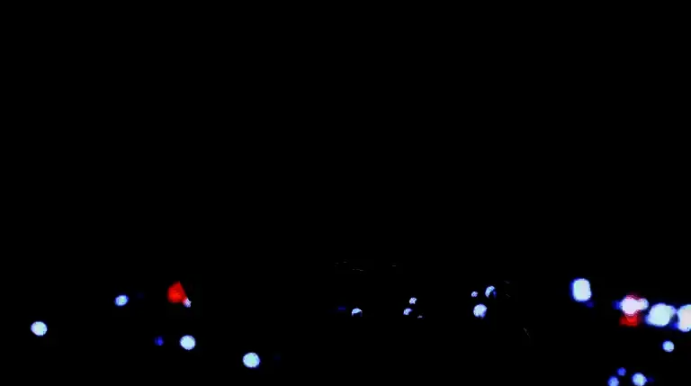 《塞尔达无双：封印战纪》概念图局部，角色手持武器，背景隐约可见奇幻场景