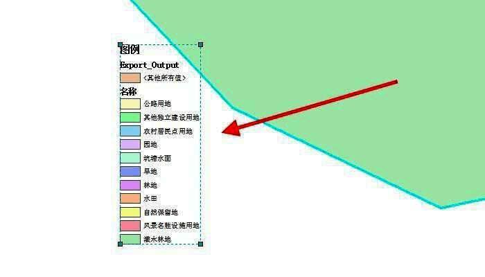 最终图例成功添加至地图布局的示意图展示