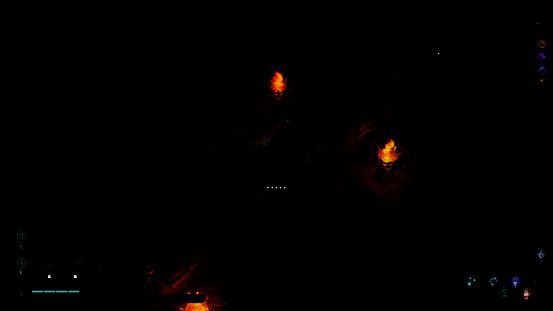 战斗界面截图，角色手持武器在幽暗场景中迎战敌人