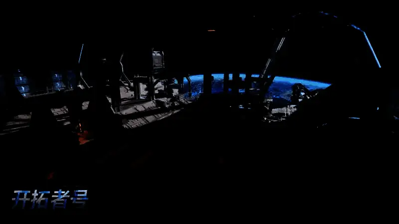 王牌序列对战画面，机兵高速移动中展开激烈交火