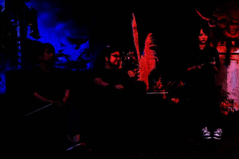 Bubu介绍国服本地化细节，现场嘉宾认真记录