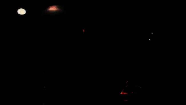 PlayStation云游戏界面展示，屏幕中运行着一款PS3时期的经典游戏