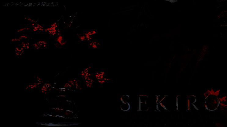 《只狼》男主角雕像正面展示，身穿标志性忍者装束，手持义肢武器，神态坚毅