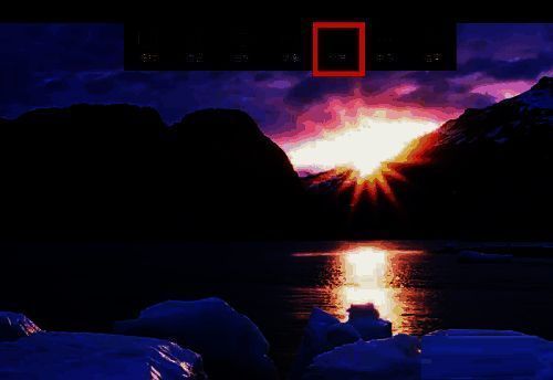 全屏按钮被选中状态，界面已切换为全屏模式，远程桌面画面铺满屏幕