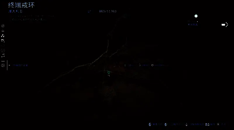 游戏中玩家使用血液手榴弹击杀金色史莱姆的战斗画面