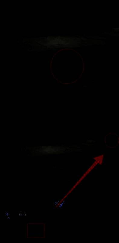 花朵插入花瓶引发事件转折