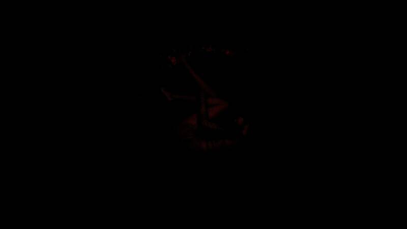 《明末：渊虚之羽》战斗场景截图，角色动作流畅，特效绚丽