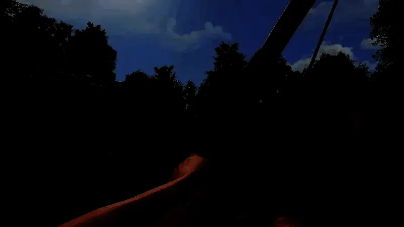 游戏内的高科技基地建设展示，结构复杂且防御严密