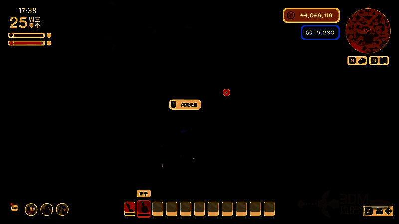 挖掘现场堆满了各种电子元件和废弃零件