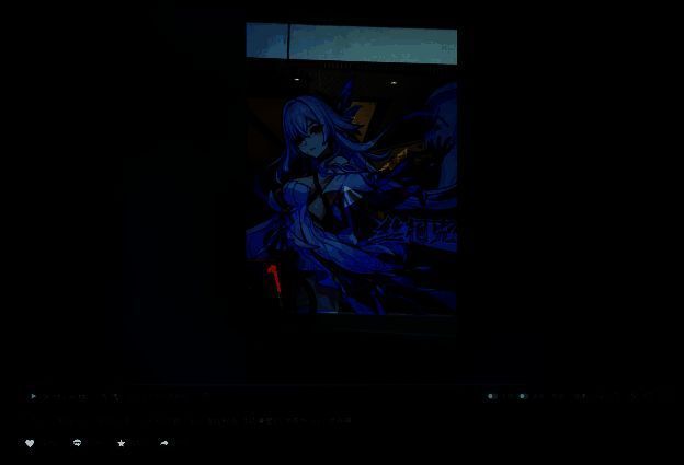 贵阳万象城OPPO旗舰店外观展示，玻璃贴满丝柯克主题装饰