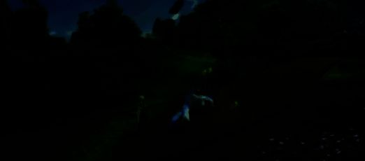 弓箭手在战场上灵活走位，箭矢从远处精准命中敌人要害