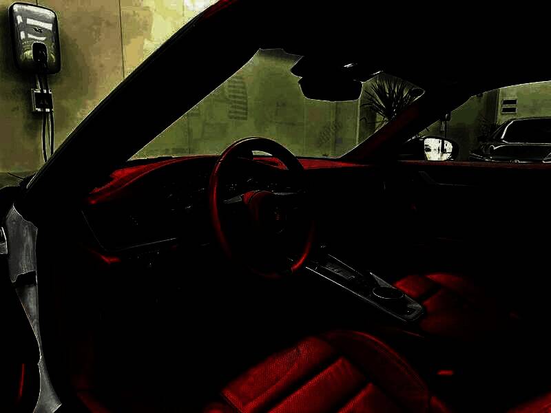 游戏中四大魔神依次登场的战斗场景画面