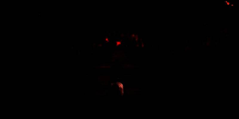 《荒野大镖客2》游戏封面展示西部风格与角色形象