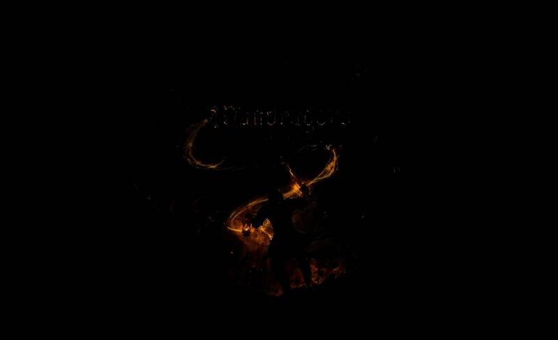 游戏宣传图，展示《秘影曼德拉：女巫树的低语》主界面与‘黑麦酒’任务预告