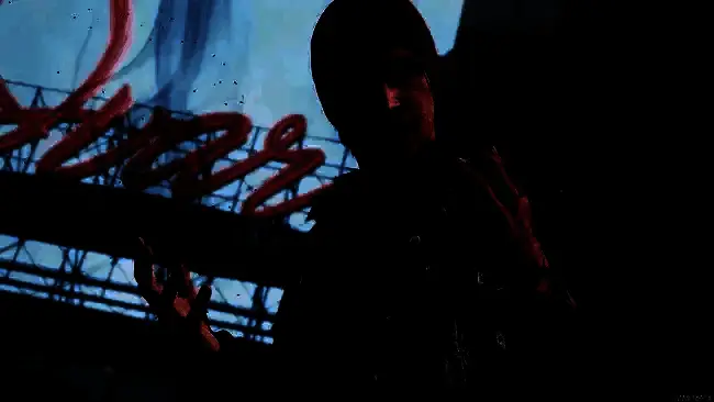 《声名狼藉：次子》游戏场景，主角在城市高处俯瞰，背景光影绚丽