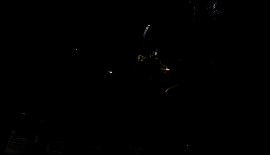 鳐级护航艇在战斗中灵活机动，躲避敌方火力