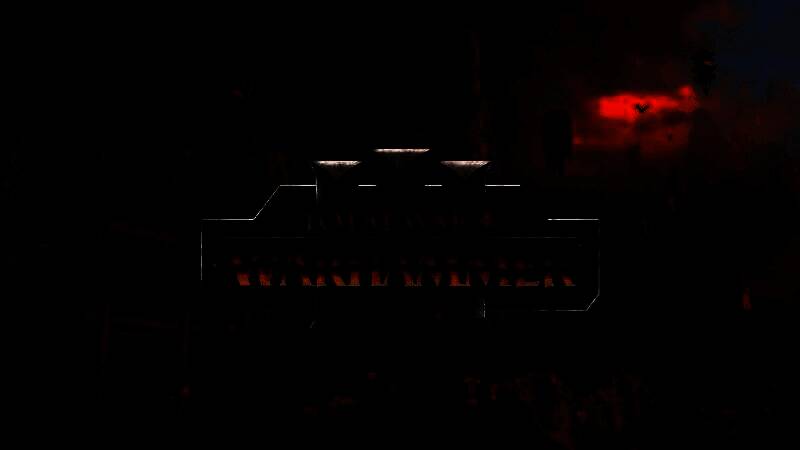 《全面战争：战锤3》攻城战实机画面，士兵正奋力攀爬城墙，战火纷飞