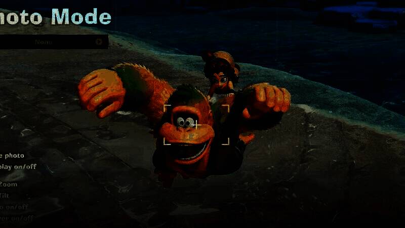 Retro工作室团队在电脑前专注工作的场景，墙上挂着银河战士和大金刚海报