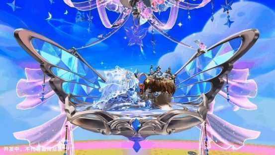 《蛋仔派对》技能花誓展示，角色在热气球上进行浪漫求婚