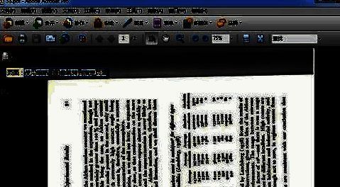 Adobe Acrobat XI Pro左侧缩略图面板打开状态，显示多个PDF页面缩略图