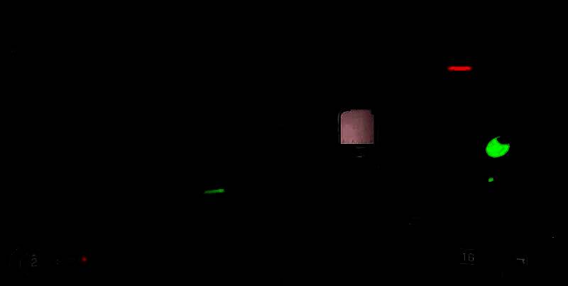 马库斯摇头娃娃特写，放置在山巅画架旁，背景是壮丽日出，画面充满孤独与守望的情感氛围