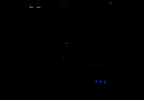 玩家在训练场中练习零的技能组合，界面显示多个摄像头视角与技能提示