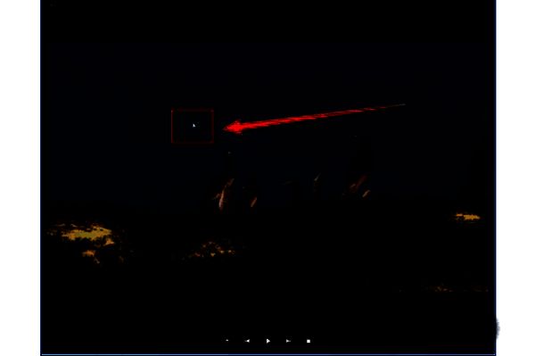 鼠标右键点击播放器界面，弹出上下文菜单，选项功能高亮显示