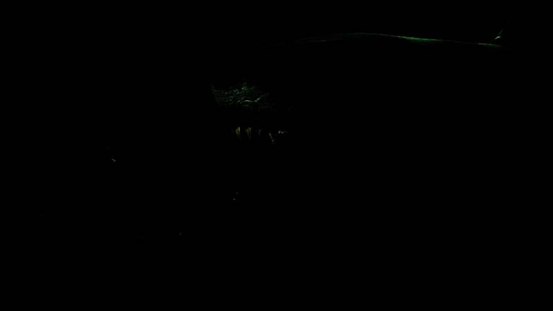 第一人称视角下，玩家的手微微颤抖，正将钻头伸入鲨鱼口腔深处，血丝隐约可见