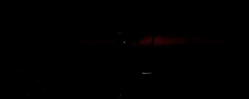 《艾尔登法环：黑夜君临》中人马BOSS腾空跃起准备突袭玩家的战斗画面，气势汹汹，地面扬起尘土