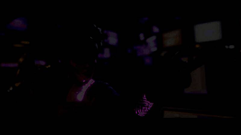 角色创建界面截图，展示维克斯可自定义的外观选项