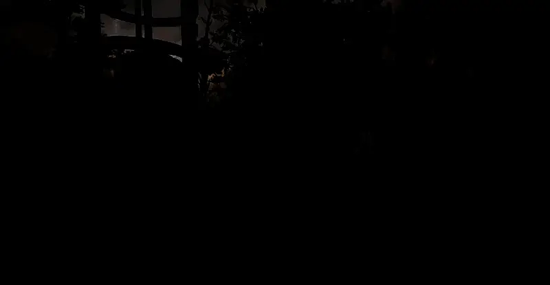 祭坛场景，地面刻有神秘符文，中央悬浮着发光物体