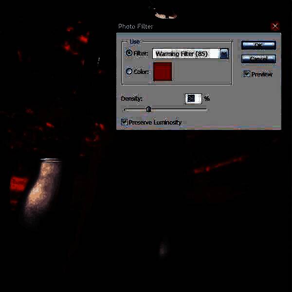 应用橙色照片滤镜增加温暖感