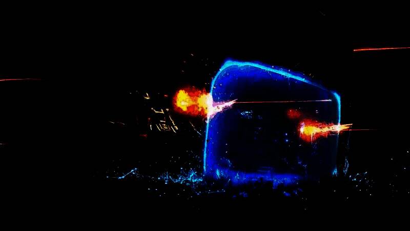 玩家主基地界面，显示角色升级、装备配置与任务进度