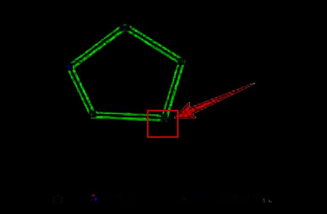 鼠标悬停在五边形顶点上，光标呈现V字形状，准备拖动手柄