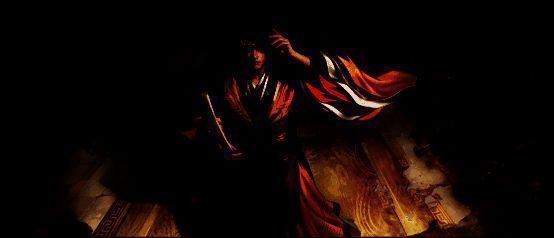 谋荀彧·阳形态立绘，身着汉制官服，手持玉笏，神情沉稳，背景为汉宫轮廓，象征忠于汉室