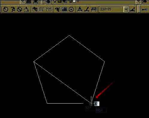 多条直线已连接各个顶点，五角星的轮廓初步显现