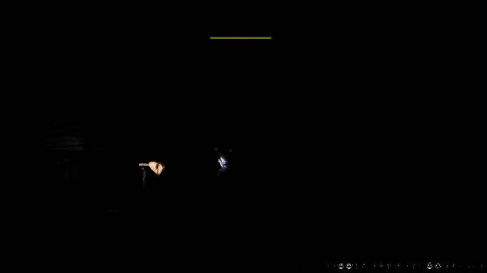 玩家角色与怨灵娃娃互动，画面充满神秘与哀伤情绪