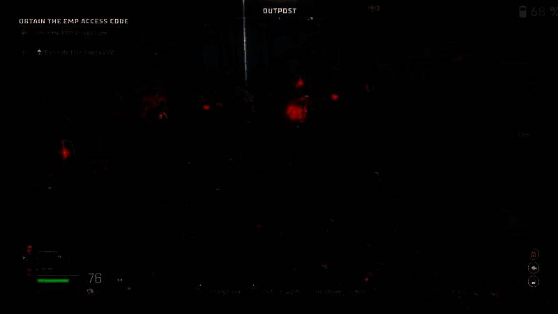 基地内部场景，玩家站在工作台前升级武器，背景有多个储物柜和电子屏幕