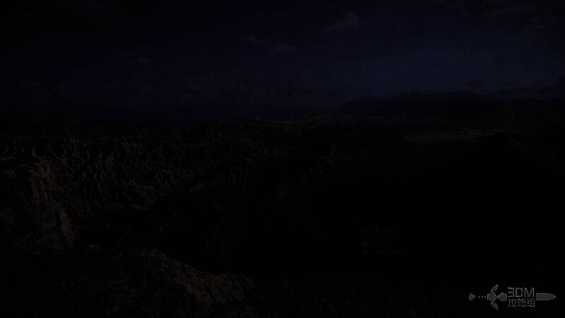 玩家操控山姆在崎岖山路上行走，视角自由转动观察周围环境