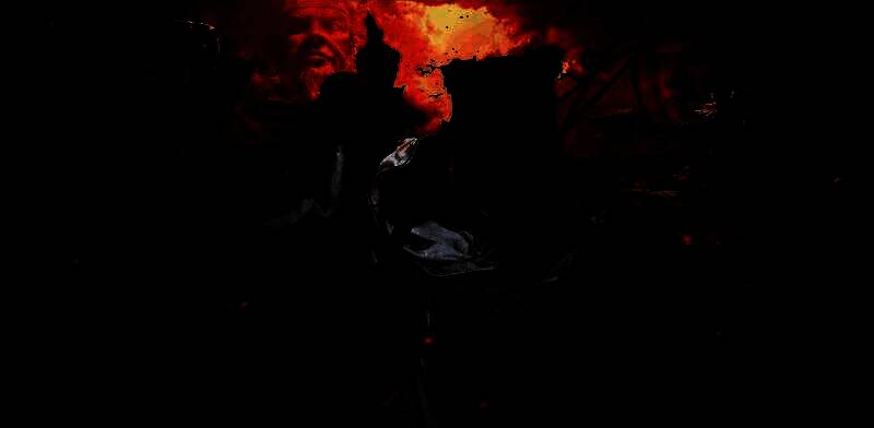 曹宪夏日皮肤与威孙权传说皮肤对比展示，前者为碧波泳装风格，后者为金甲龙纹帝王装