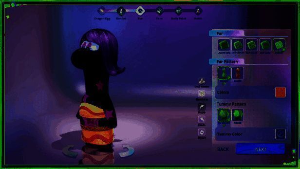 玩家角色在房间内布置家具的场景，墙上挂着星球地图，地面摆放着沙发与植物，整体氛围温馨