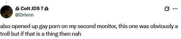 黑客攻击后显示的记事本内容特写，文字清晰可见，背景为游戏暂停界面