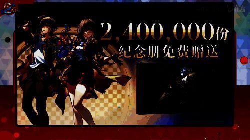 画册内页实拍图，展示角色原画与精细线条，色彩饱满细节丰富