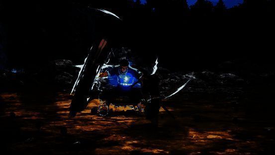 装具系统界面，展示多种装备图标及其属性加成效果