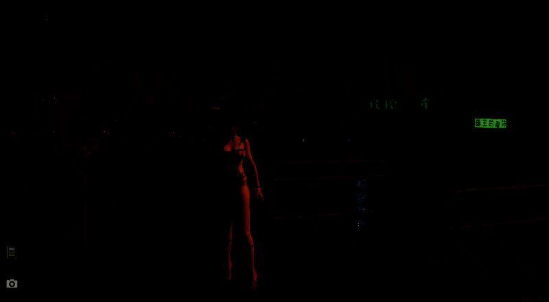 游戏内界面展示‘海潮女仆设计图’图标，背景为蓝色科技光效，突出稀有感